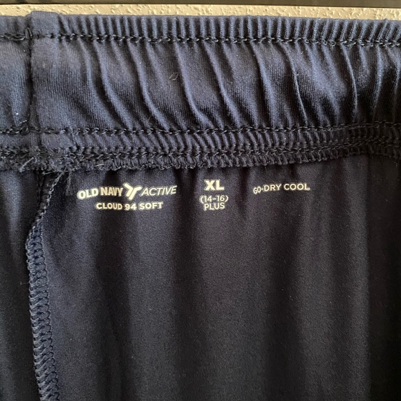 NWT 2 Pair Old Navy Cloud 94 Soft XL - Picture 3 of 10